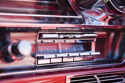 In-Car Radio (Retro)