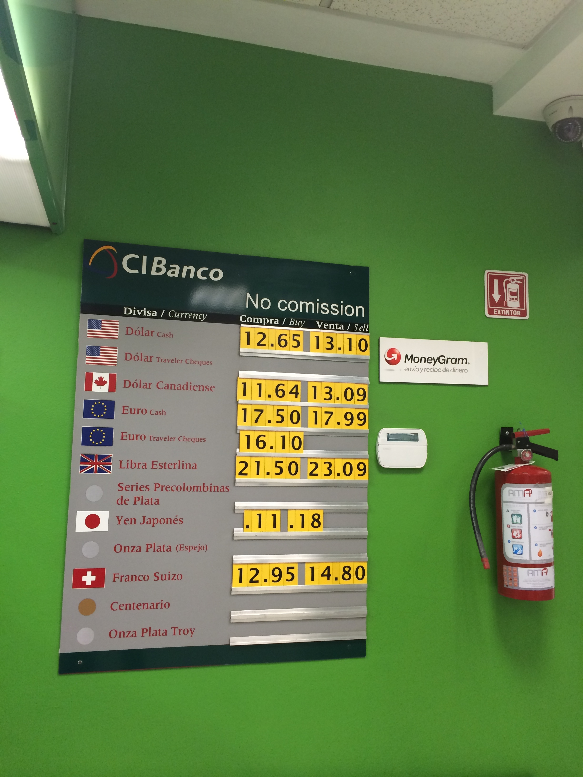 Currency Exchange Rates at Mexico City airport