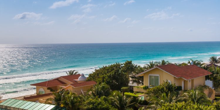 A luxury home by the sea in Mexico