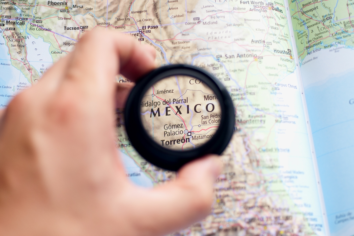 Lens on Mexico Map