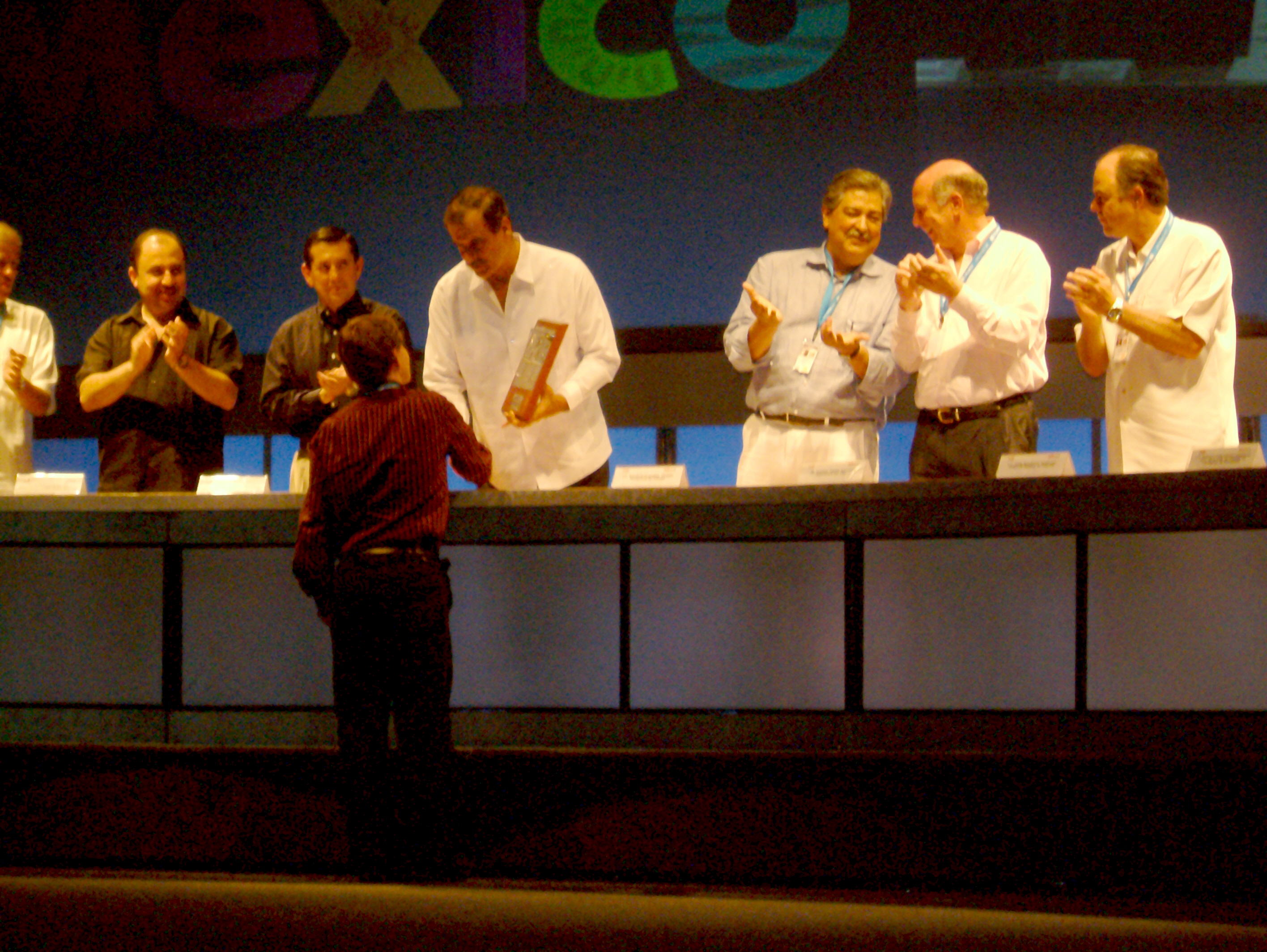 Mexperience Receives Lente de Plata Award from Mexico's President, Vicente Fox