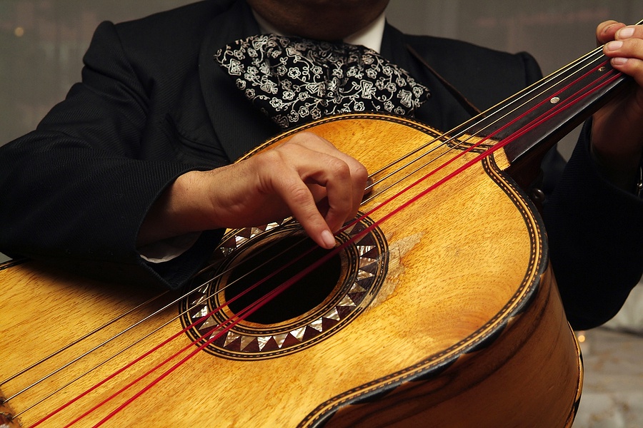 mariachi happy birthday song