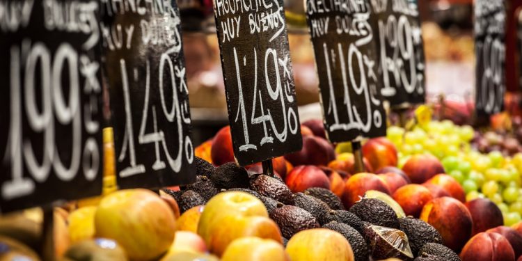 Fresh produce market