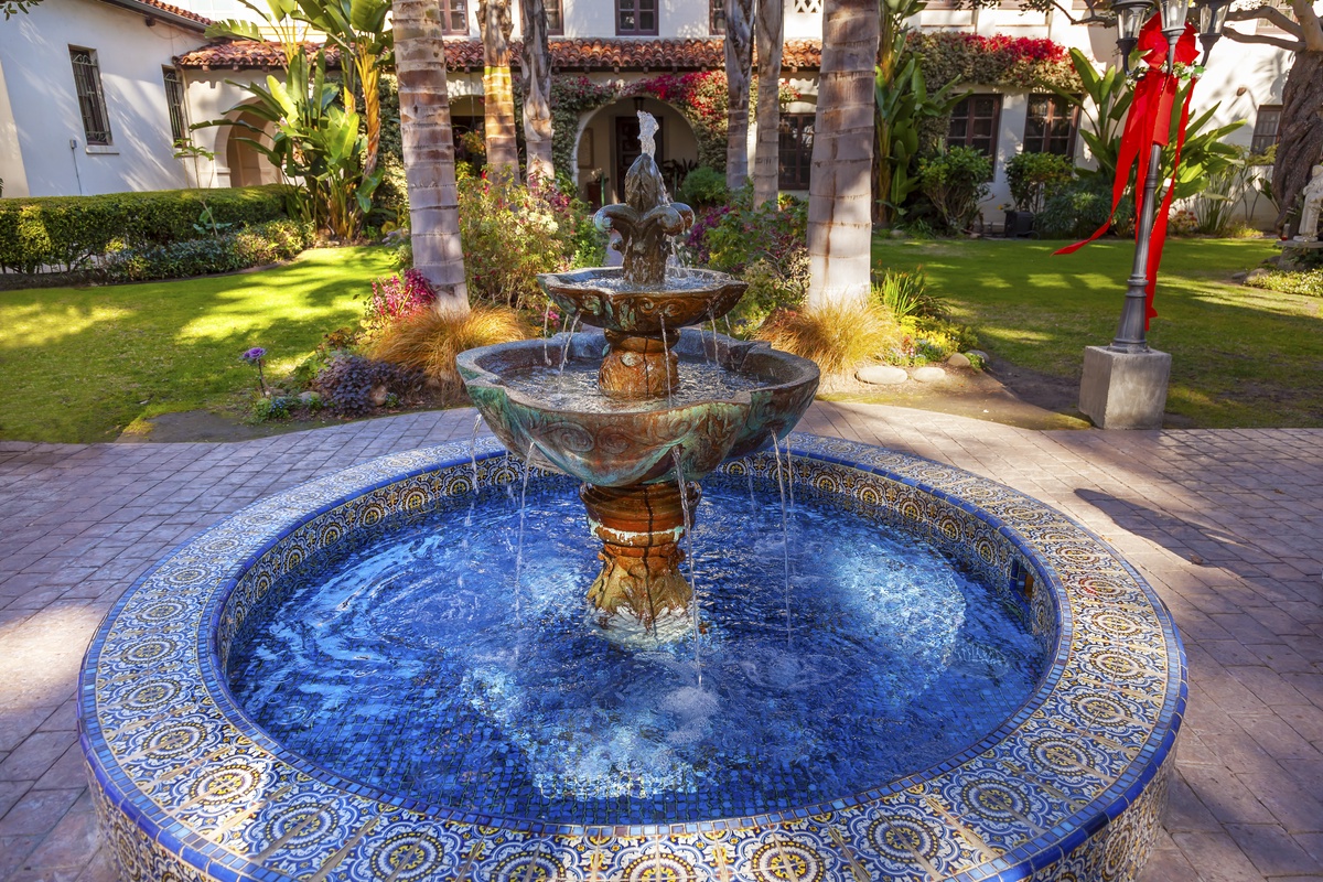 Mexican Tile Fountain and Garden