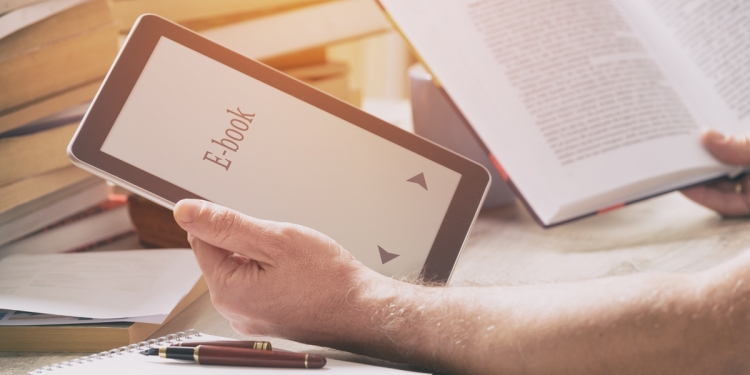 Person reading an eBook on a Tablet