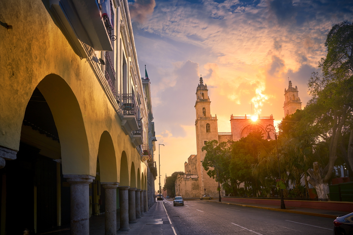 Sunrise in a colonial city in Mexico