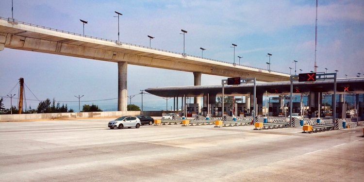 Toll gate and elevated beltway in Mexico City