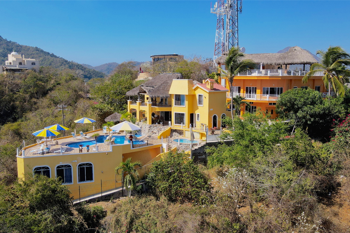 Villa Colina in Manzanillo Mexico